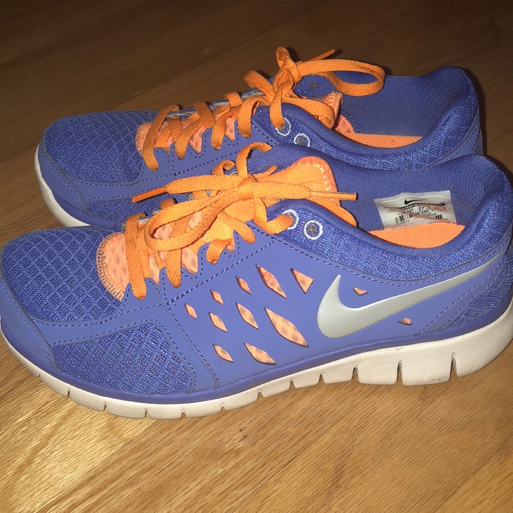 Women’s Nike Flex Run 2013 Size 6.5 Blue Orange